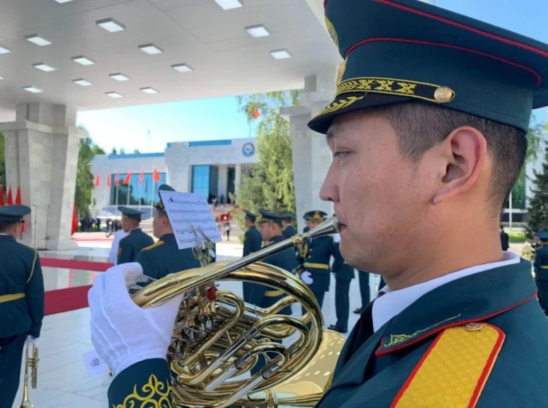 习近平:不敢有丝毫自满,但怀有无比自信(图5) 习近平:不敢有丝毫自满,但怀有无比自信(图5)