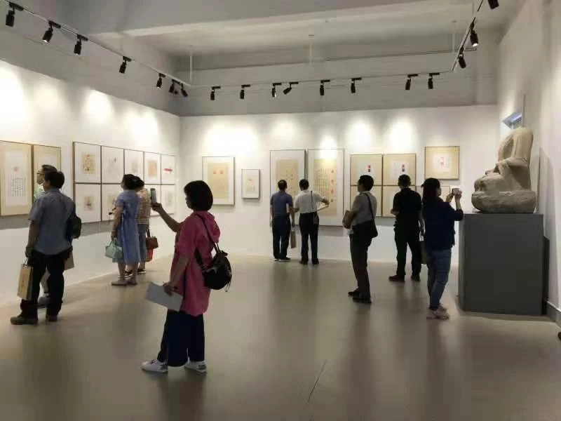 唐晋佛像篆刻作品展在云冈美术馆开展(图2)