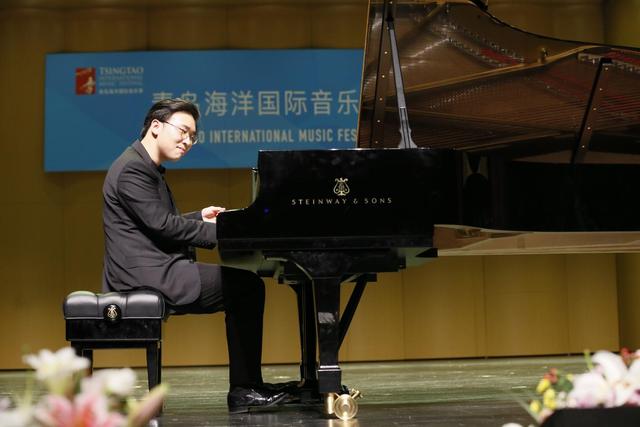 青岛海洋国际音乐季，董霏霏、朱傲文钢琴独奏音乐会成功上演(图6)