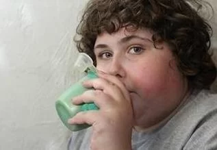 "东莞造"小水杯和英国自闭症男孩Ben的故事(图2) "东莞造"小水杯和英国自闭症男孩Ben的故事(图2)