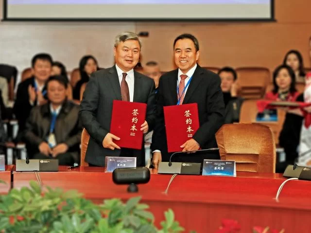 中国首家非洲传媒智库成立——＂中传-四达非洲传媒联合研究智库＂成立(图1)