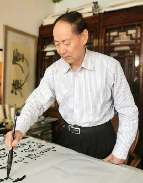 与古为新,气韵神足——左继君书法作品欣赏(图1) 与古为新,气韵神足——左继君书法作品欣赏(图1)