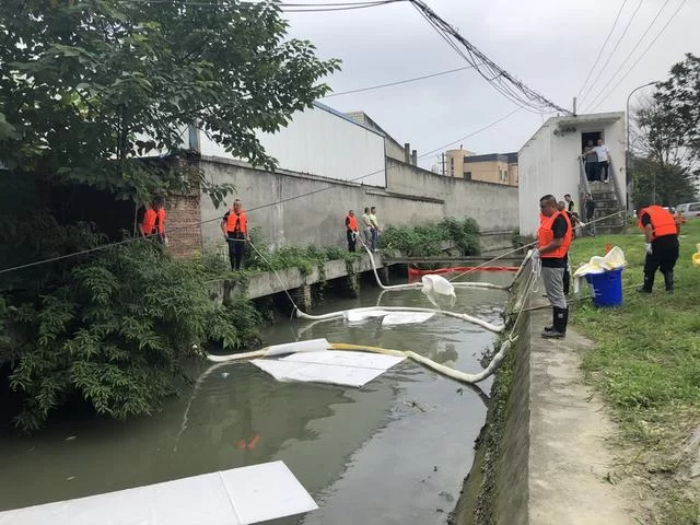 成都市温江区开展饮用水水源地突发环境事件应急演练(图5)