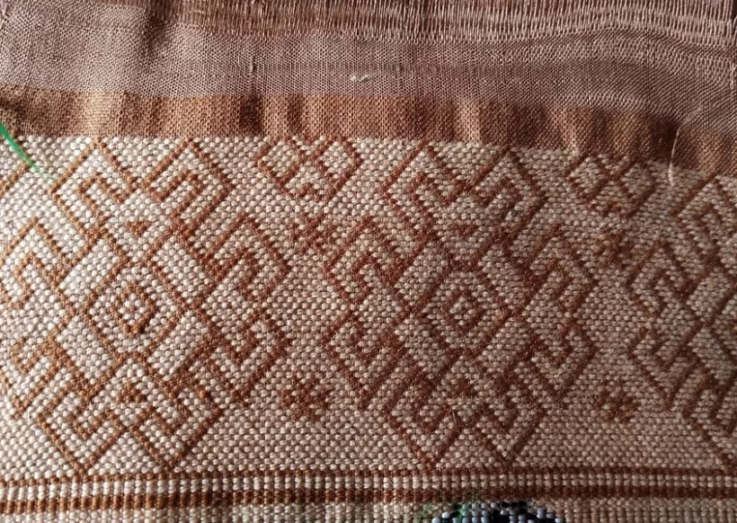 “玩”艺术的非遗人刘代娥:让土家织锦在新时代枝繁叶茂(图3) “玩”艺术的非遗人刘代娥:让土家织锦在新时代枝繁叶茂(图3)