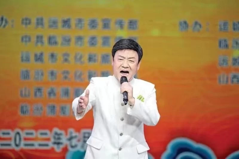 王艺华、景雪变戏剧表演艺术50周年暨戏剧教育与传承汇报展演成功举办(图7) 王艺华、景雪变戏剧表演艺术50周年暨戏剧教育与传承汇报展演成功举办(图7)