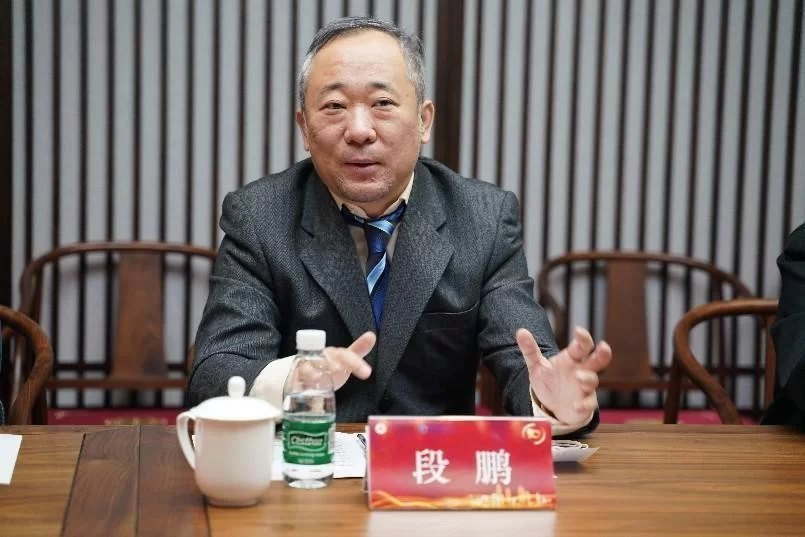 人类命运共同体研究院成功举办“庆祝人类命运共同体理念提出十周年”专家座谈会(图1)