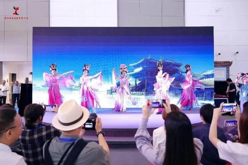 陕西数字演艺科技有限公司圆满承办陕西演艺集团第十届文博会参展工作(图4) 陕西数字演艺科技有限公司圆满承办陕西演艺集团第十届文博会参展工作(图4)