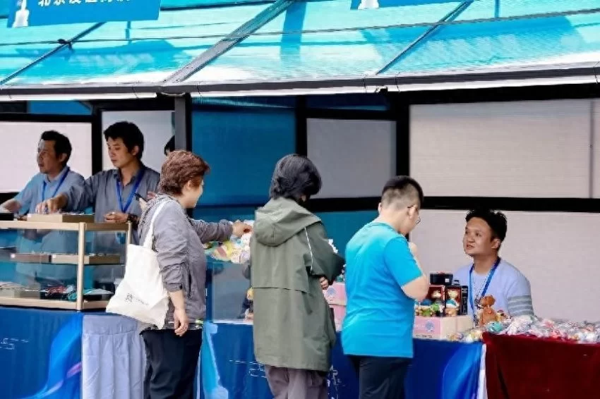 2023“白塔夜话”文化系列活动之白塔“妙”会鸣锣开市(图4) 2023“白塔夜话”文化系列活动之白塔“妙”会鸣锣开市(图4)