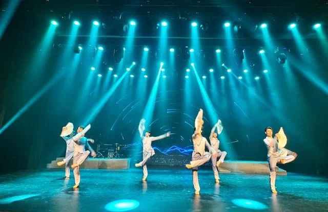 新国乐赓精彩,“中华腔调”中华世纪坛新春音乐会圆满落幕(图7) 新国乐赓精彩,“中华腔调”中华世纪坛新春音乐会圆满落幕(图7)