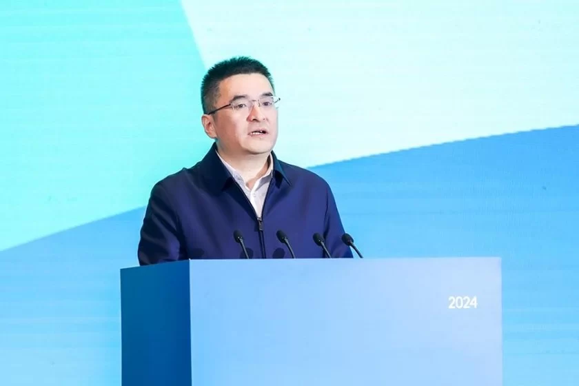 低碳引领 规划先行 产教融合 共创未来——首届城市新能源高峰论坛开幕(图3) 低碳引领 规划先行 产教融合 共创未来——首届城市新能源高峰论坛开幕(图3)