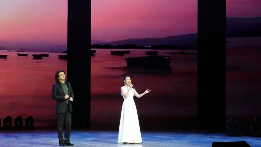 “团结颂歌”文艺成果展演精彩纷呈 展现首都统一战线团结力量(图2) “团结颂歌”文艺成果展演精彩纷呈 展现首都统一战线团结力量(图2)