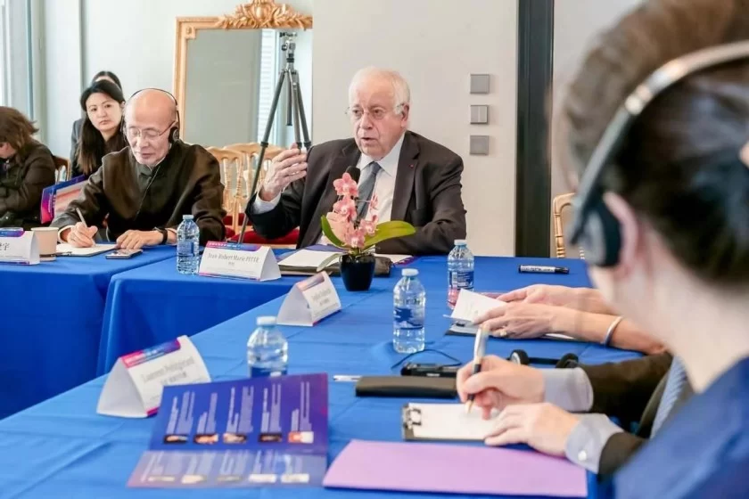 “古都文明对话(北京-巴黎)”在巴黎圆满落幕(图17) “古都文明对话(北京-巴黎)”在巴黎圆满落幕(图17)