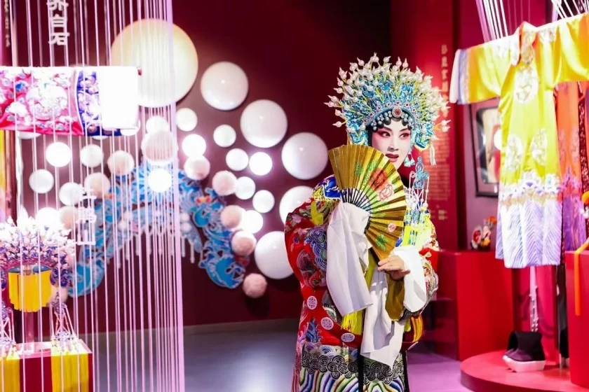 与AI机器人智能对话 体验非遗版“清明上河图”(图6) 与AI机器人智能对话 体验非遗版“清明上河图”(图6)