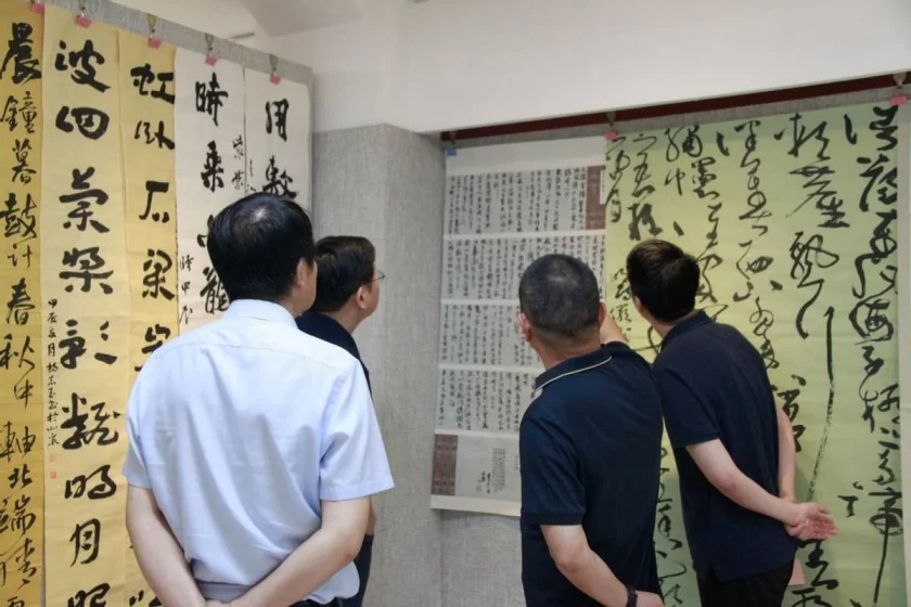 “致中和,书中轴”2024北京中轴线文创大赛书法赛道终评圆满结束(图8) “致中和,书中轴”2024北京中轴线文创大赛书法赛道终评圆满结束(图8)