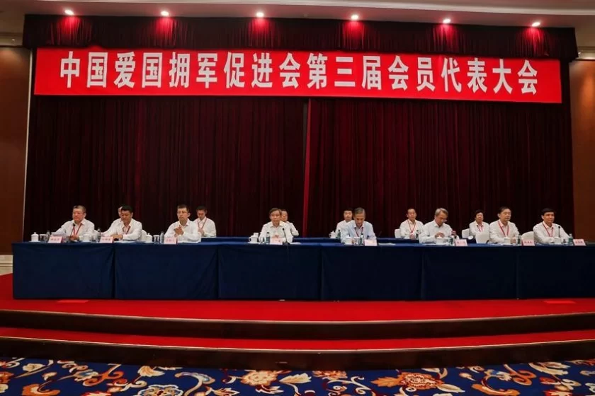 78岁张仲安受邀赴京参会，中国爱国拥军大会再燃老兵斗志(图1)