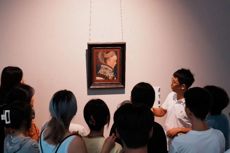 寻言观象——中国材料表现绘画写生与转化研究展在武汉科技大学沁湖美术馆开幕(图10) 寻言观象——中国材料表现绘画写生与转化研究展在武汉科技大学沁湖美术馆开幕(图10)