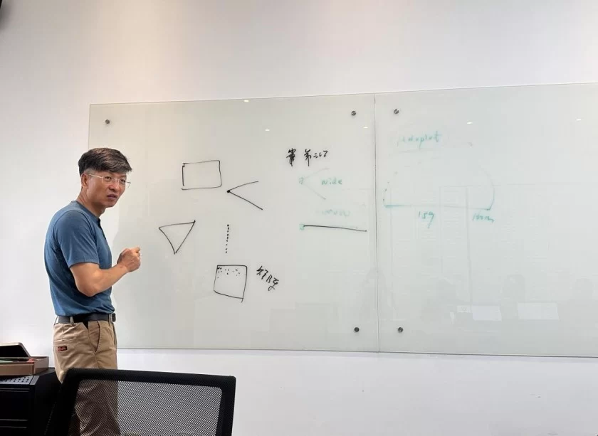 中国文化产业协会沉浸式文旅产业专委会赴佳联视听调研考察(图3) 中国文化产业协会沉浸式文旅产业专委会赴佳联视听调研考察(图3)