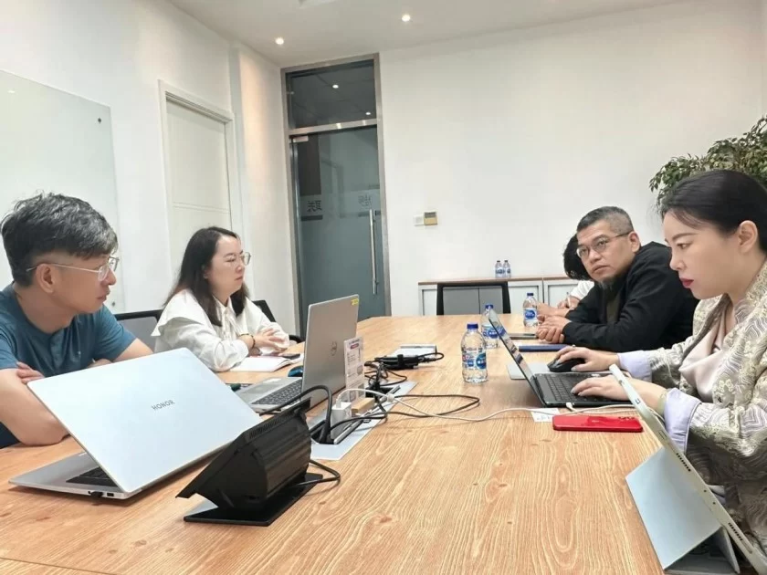 中国文化产业协会沉浸式文旅产业专委会赴佳联视听调研考察(图6) 中国文化产业协会沉浸式文旅产业专委会赴佳联视听调研考察(图6)