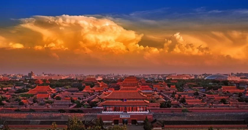 “庆祝北京中轴线申遗成功”系列公益拍卖活动将于9月25日启动(图3)  “庆祝北京中轴线申遗成功”系列公益拍卖活动将于9月25日启动(图3)