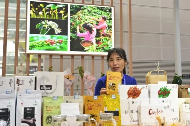 “有一种叫云南的生活”展区璀璨亮相2024中国文化旅游产业博览会(图13) “有一种叫云南的生活”展区璀璨亮相2024中国文化旅游产业博览会(图13)