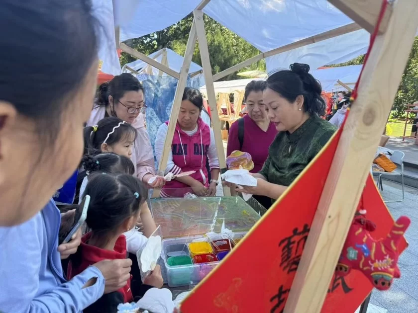 中国农业博物馆举办“丰年笑语话农耕”2024“中国农民丰收节”主题活动(图3) 中国农业博物馆举办“丰年笑语话农耕”2024“中国农民丰收节”主题活动(图3)