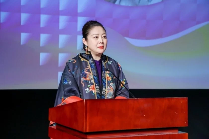 堆锦绣彩上春山——北京补绣专项人才培养优秀作品展在中华世纪坛开幕(图6) 堆锦绣彩上春山——北京补绣专项人才培养优秀作品展在中华世纪坛开幕(图6)