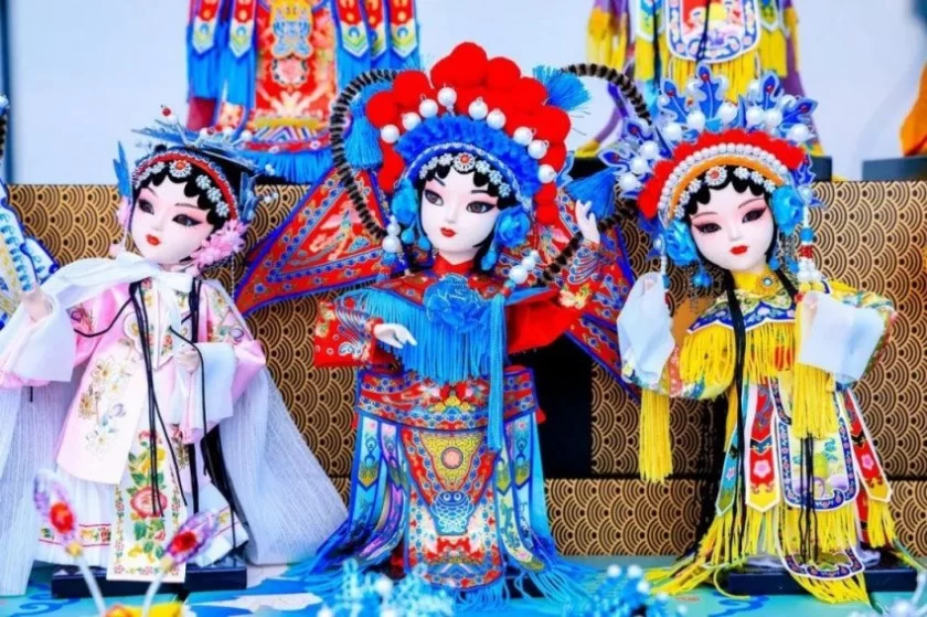 享受国潮趣味假期!来Hi Fashion移动驿站·中华世纪坛传统工艺振兴展(图2) 享受国潮趣味假期!来Hi Fashion移动驿站·中华世纪坛传统工艺振兴展(图2)