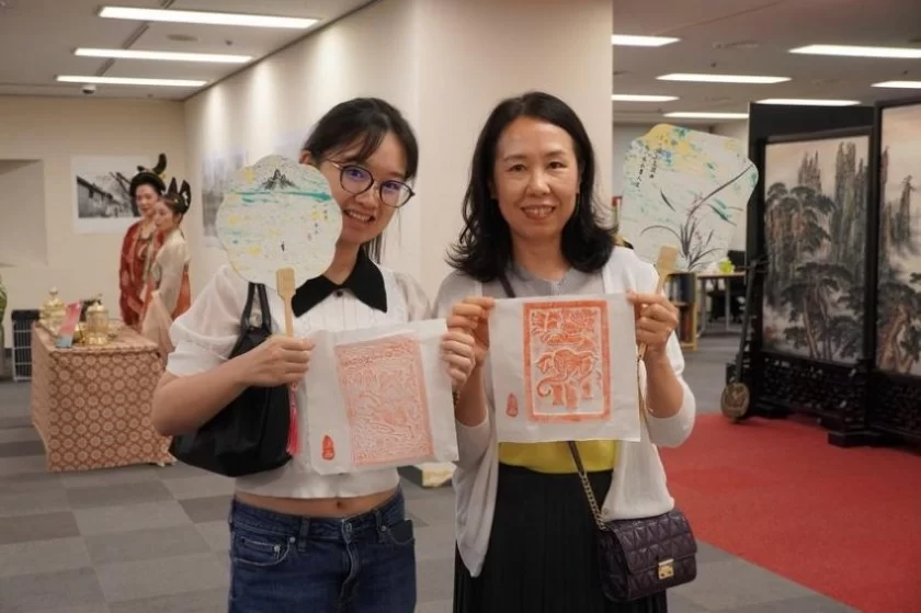 天涯共此时”陕西文化旅游推介会在日本东京诠释“国风秦韵”(图2) “天涯共此时”陕西文化旅游推介会在日本东京诠释“国风秦韵”(图2)