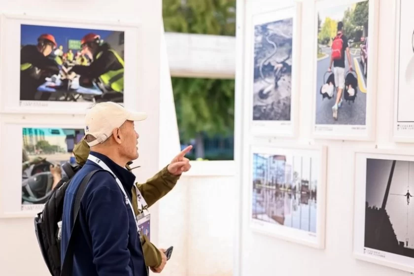 北京国际摄影周2024:11个平行展区、5400余幅影像作品亮相北京(图15) 北京国际摄影周2024开幕:光影艺术展现新时代风采(图15)