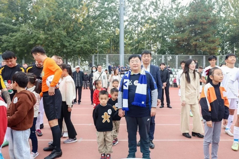 跃动中轴——北京中轴线足球友谊赛圆满举行(图4) 跃动中轴——北京中轴线足球友谊赛圆满举行(图4)