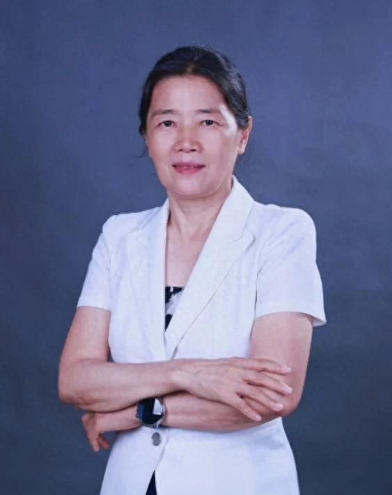 当代值得关注的艺术家—赵艳霞(图1) 当代值得关注的艺术家—赵艳霞(图1)