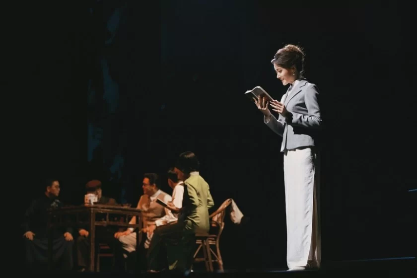 文献史诗话剧《守护》再现桂林文化城的历史与荣光(图2) 文献史诗话剧《守护》再现桂林文化城的历史与荣光(图2)