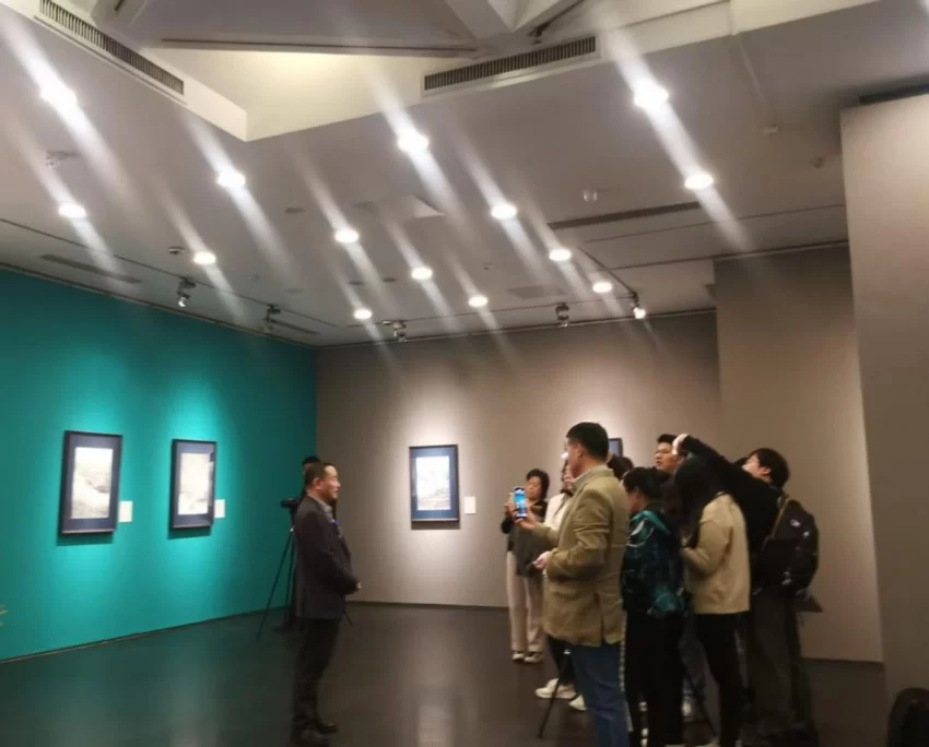 北京画院美术馆:“回归自然 独抒灵性——陈危冰田园诗意画展(图2) 北京画院美术馆:“回归自然 独抒灵性——陈危冰田园诗意画展(图2)