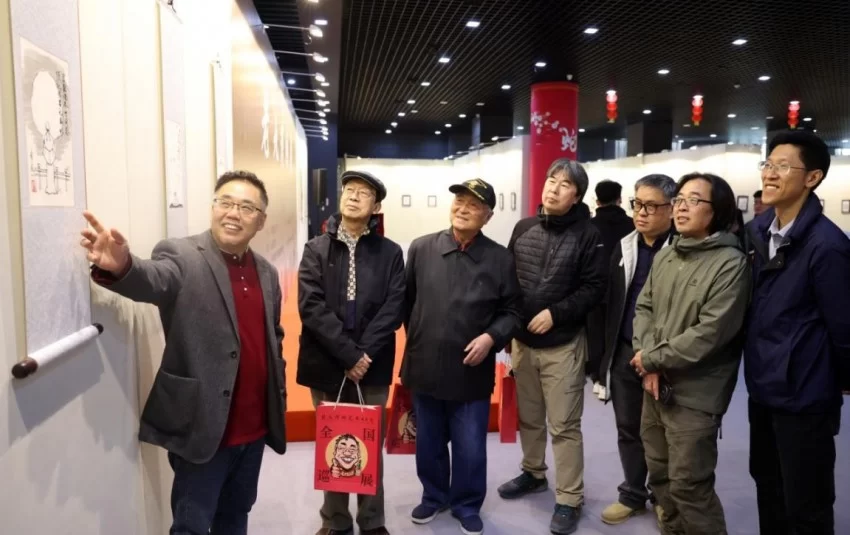 “老九漫画艺术40年·老九漫画展”在京举行(图7)