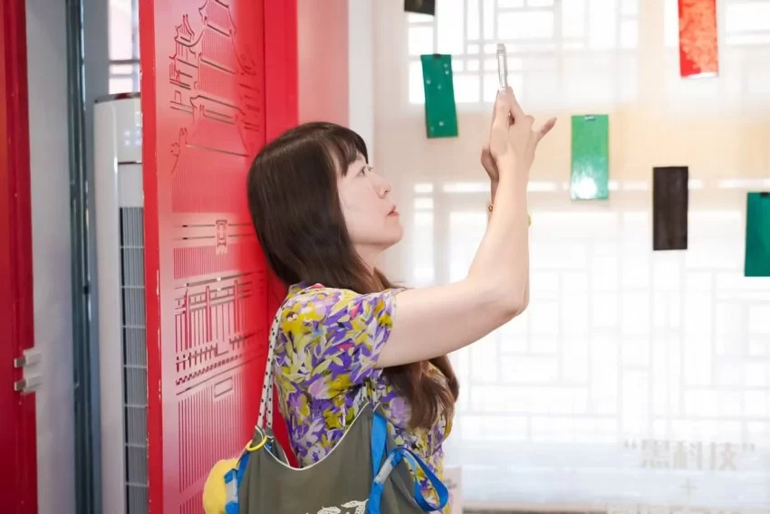 重庆城口“忘我”漆艺作品展在京启幕，百余件残疾人非遗作品亮相故宫博物院(图25)
