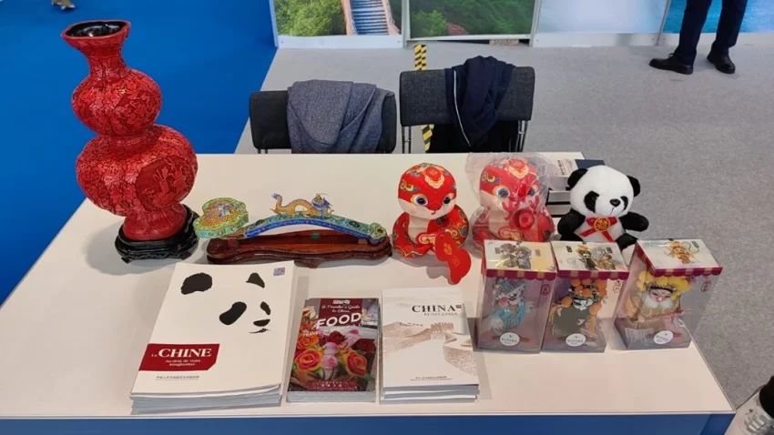 中国与瑞士文化交流合作开启新篇章——伯尔尼中国文化中心正式揭牌(图16) 中国与瑞士文化交流合作开启新篇章——伯尔尼中国文化中心正式揭牌(图16)
