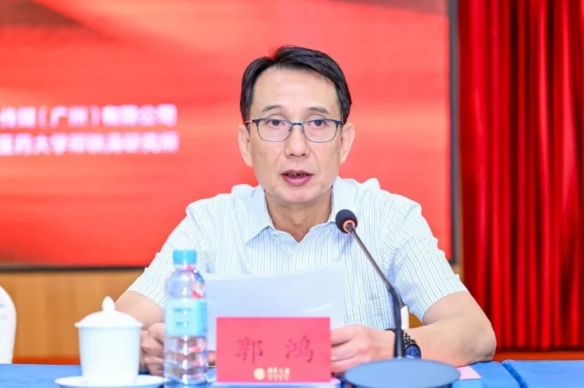 铭刻“中医旗手”百年心路,铸就中医复兴影像丰碑——纪录电影《国医魂·邓铁涛》剧本研讨会在广州举行(图9) 铭刻“中医旗手”百年心路,铸就中医复兴影像丰碑(图9)