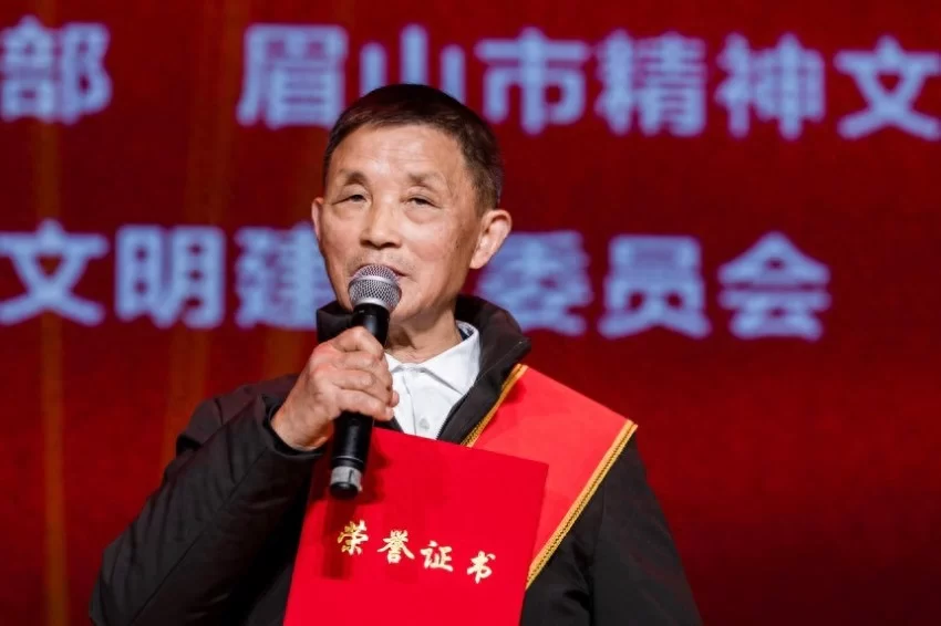 以勤补拙,扎根生长创奇迹